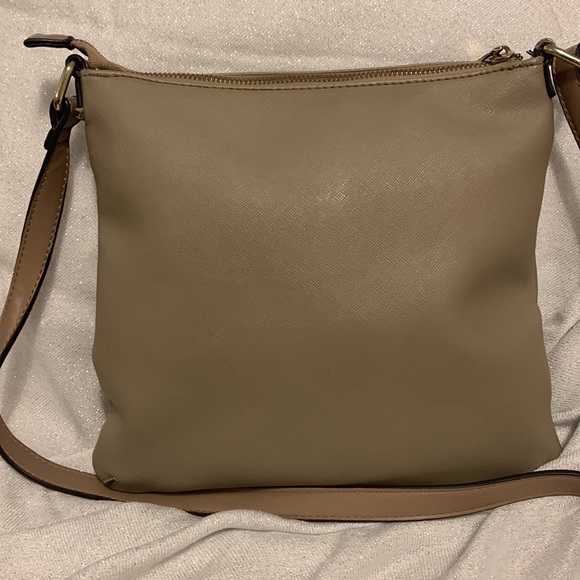 Retro Aldo Ladies Cross Body Bag - Picture 3 of 3